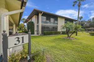 31 SW South River Drive 101, Stuart, FL 34997 Sold 05/23/24