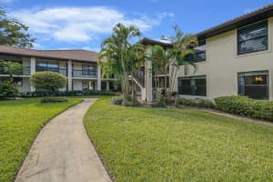 31 SW South River Drive 101, Stuart, FL 34997 Sold 05/23/24