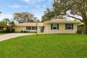 11899 Bayberry Street, Palm Beach Gardens, FL 33410 Sold 02/23/24