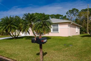 5710 Travelers Way, Fort Pierce, FL 34982 Sold 04/04/24