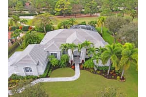 887 Forest Glen Lane, Wellington, FL 33414 Sold 04/15/24