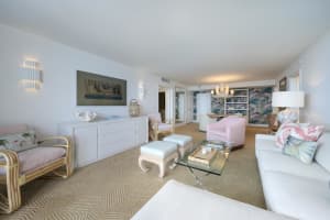 2295 S Ocean Boulevard 808, Palm Beach, FL 33480 Sold 04/30/24