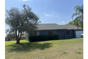 2302 SE Rainier Road, Port St Lucie, FL 34952 Sold 03/28/24
