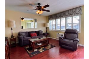 620 Horizons W 210, Boynton Beach, FL 33435 Sold 11/04/24