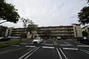 25 Abbey Lane 208, Delray Beach, FL 33446 Sold 11/01/24