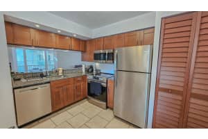 2201 Glenmoor Drive, West Palm Beach, FL 33409 Sold 03/21/24