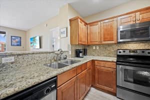 11710 St Andrews Place 204, Wellington, FL 33414 Sold 06/06/24