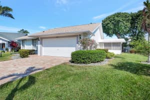 5303 Tiffany Anne Circle, West Palm Beach, FL 33417 Sold 02/26/24