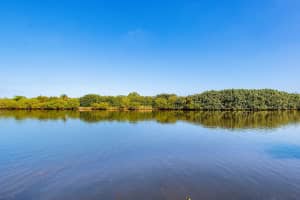 828 Kokomo Key Lane, Delray Beach, FL 33483 Sold 06/11/24