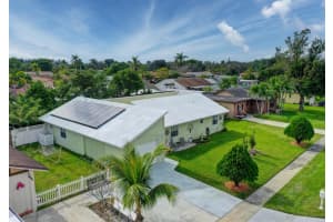 10362 Oliver Lane, Royal Palm Beach, FL 33411 Sold 04/17/24