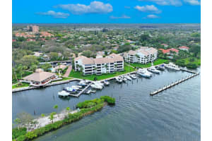 947 Oak Harbour Drive, Juno Beach, FL 33408 Sold 03/07/24