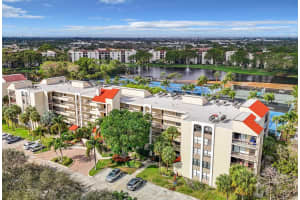 825 Egret Circle 406, Delray Beach, FL 33444 Sold 03/31/25