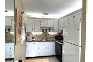 70 Royal Oak Court 203, Vero Beach, FL 32962 Sold 03/26/24