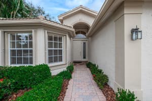 7884 Charlemont Point, Lake Worth, FL 33467 Sold 03/28/24