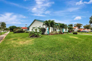 6302 Summer Sky Lane, Greenacres, FL 33463 Sold 05/08/24