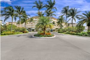 400 N Federal Highway 612, Deerfield Beach, FL 33441 Sold 05/19/25