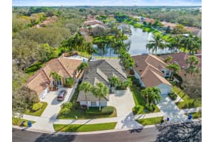 207 S Hampton Drive, Jupiter, FL 33458 Sold 02/20/24