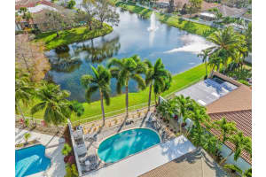 207 S Hampton Drive, Jupiter, FL 33458 Sold 02/20/24