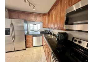 2306 S Cypress Bend Drive 117, Pompano Beach, FL 33069 Sold 06/13/24
