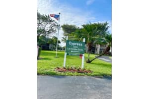 5370 Las Verdes Circle 123, Delray Beach, FL 33484 Sold 07/05/24