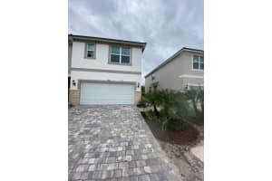3260 Watercress Drive 38, Lauderdale Lakes, FL 33311 Sold 04/09/24