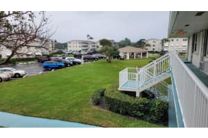 300 Horizons W 210, Boynton Beach, FL 33435 Sold 03/11/24