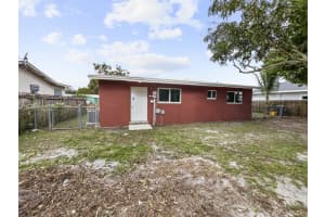3880 Chickasha Road, Lake Worth, FL 33462 Sold 06/05/24