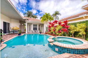 810 Floret Drive, Palm Beach Gardens, FL 33410 Sold 05/01/24