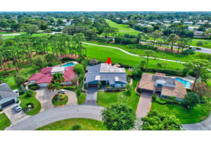 701 Lakewoode Circle W, Delray Beach, FL 33445 Sold 05/03/24
