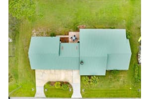 716 Ellingsen Avenue, Sebastian, FL 32958 Sold 05/28/24