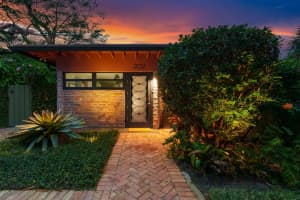 202 NE 5th Terrace, Delray Beach, FL 33444 Sold 06/07/24
