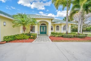 1314 White Oak Lane, Fort Pierce, FL 34982 Sold 03/18/24