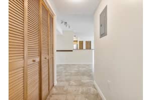 1302 Villa Circle 1302, Boynton Beach, FL 33435 Sold 04/12/24