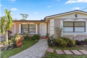 510 Caroline Avenue, West Palm Beach, FL 33413 Sold 03/28/24