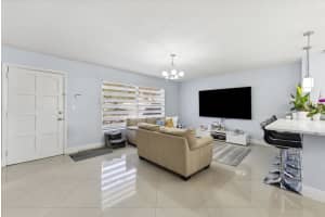 510 Caroline Avenue, West Palm Beach, FL 33413 Sold 03/28/24