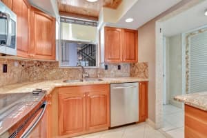 100 Paradise Harbour Boulevard 104, North Palm Beach, FL 33408 Sold 06/13/24