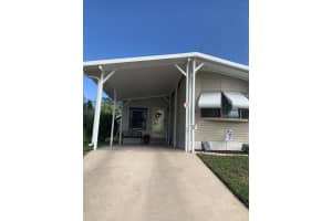 10 La Villa Way Way, Fort Pierce, FL 34951 Sold 02/14/24