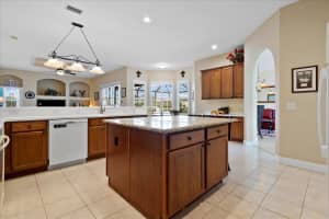 2604 Palm Lakes Avenue, Fort Pierce, FL 34981 Sold 02/15/24