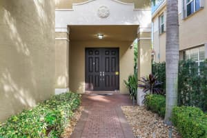 8273 Savara Streams Lane, Boynton Beach, FL 33473 Sold 04/15/24