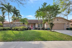 14294 Paddock Drive, Wellington, FL 33414 Sold 04/16/24