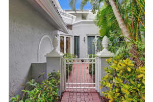 17288 Hampton Boulevard, Boca Raton, FL 33496 Sold 05/22/24