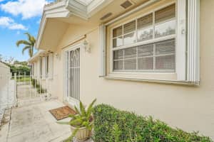 4178 Royal Oak Drive, Palm Beach Gardens, FL 33410 Sold 04/10/24