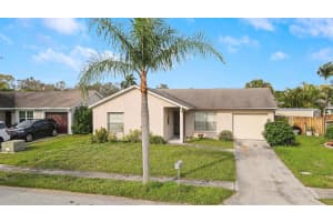 116 Deerfield Court, Jupiter, FL 33458 Sold 02/21/24