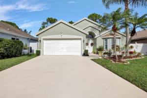 131 Saratoga Boulevard E, West Palm Beach, FL 33411 Sold 03/11/24