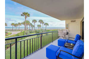4101 Ocean Drive Drive 2a, Vero Beach, FL 32963 Sold 04/10/24