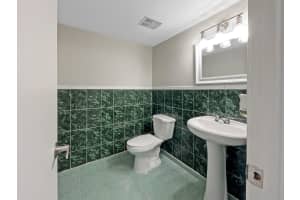 43 Ann Lee Lane, Tamarac, FL 33319 Sold 04/26/24