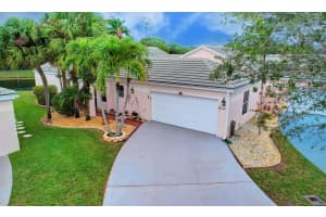 1042 Island Manor Drive, Greenacres, FL 33413 Sold 05/15/24