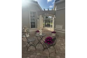 6626 Boticelli Drive, Lake Worth, FL 33467 Sold 03/27/24