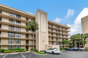 17 Royal Palm Way 3040, Boca Raton, FL 33432 Sold 05/15/24