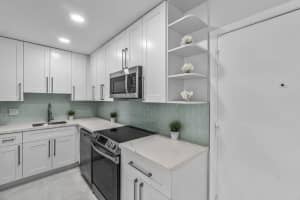 411 SE 8th Street 228, Deerfield Beach, FL 33441 Sold 03/29/24